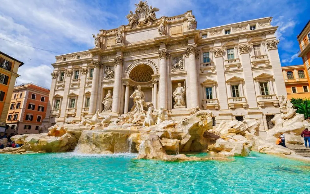 The Club Navona-1