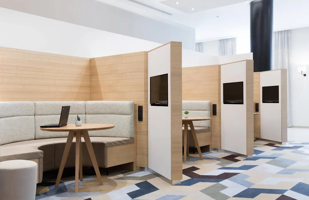 Courtyard By Marriott Brussels-1