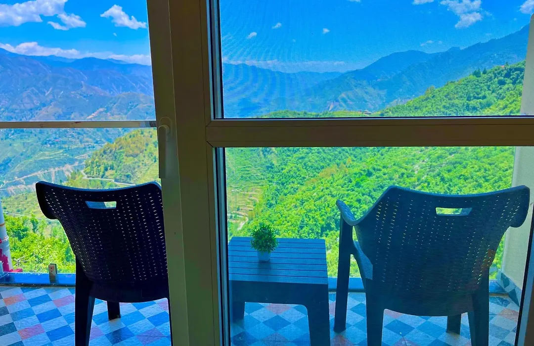 Nature Valley Farmhouse Resort By Raarees, Munnar #Lap Of Nature #Premium Rooms #Big Parking #Scenic View #Garden With Fireplace #Property Of The Year-1