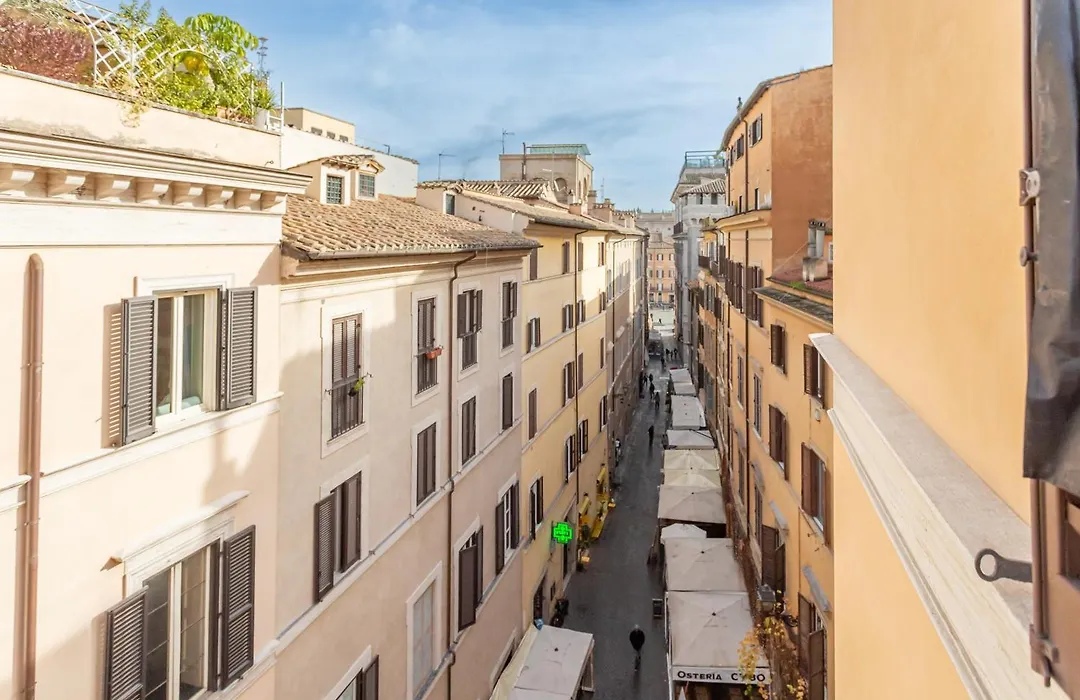 Daplace - La Mongolfiera Rooms In Navona-1