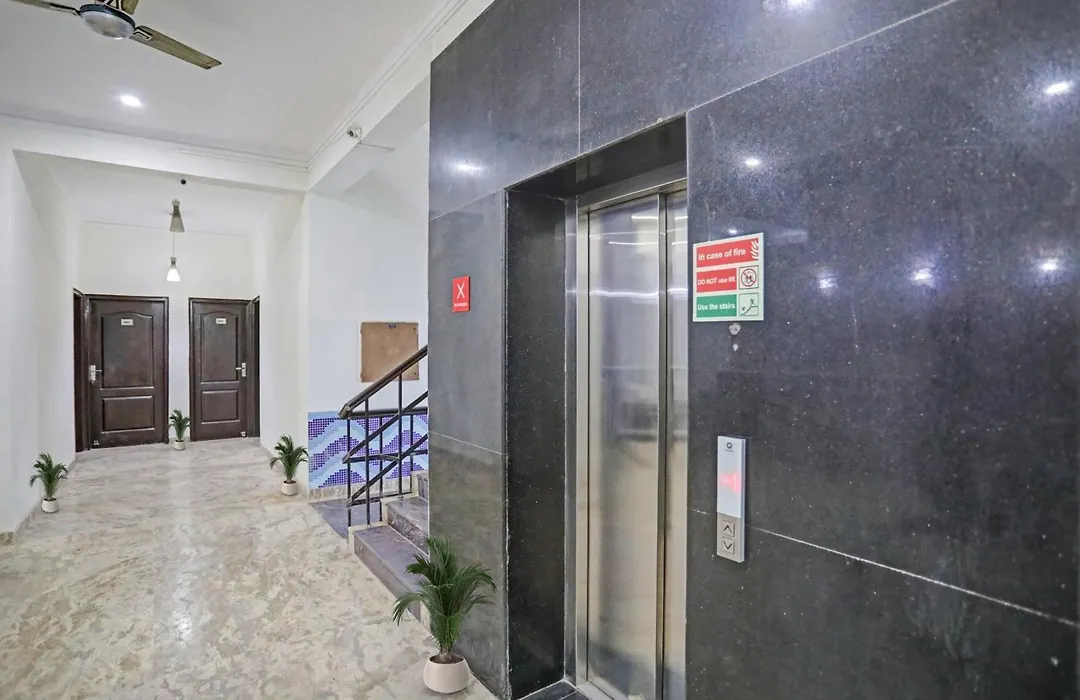 Townhouse The Premier View Near Iskcon Temple Noida-1