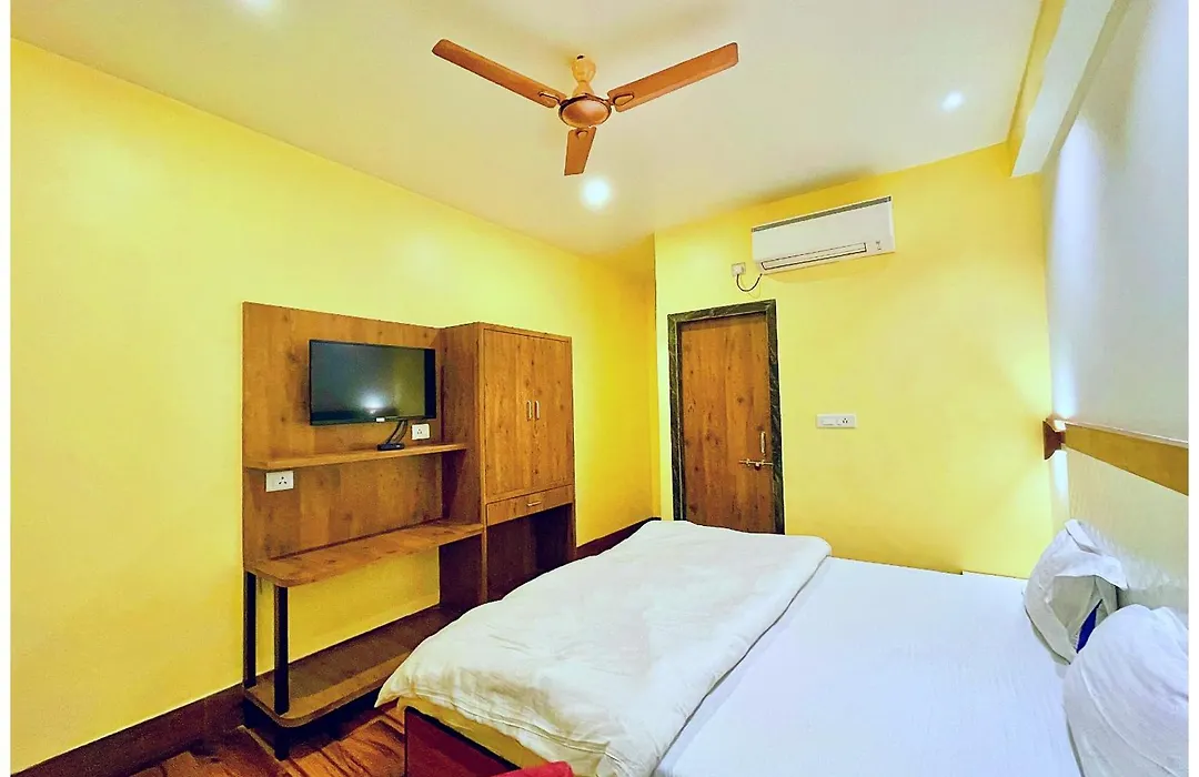 Puri Hotel R O C K B A Y Near Sea Beach And Temple-1
