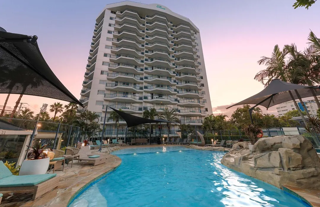 Club Wyndham Kirra Beach-1