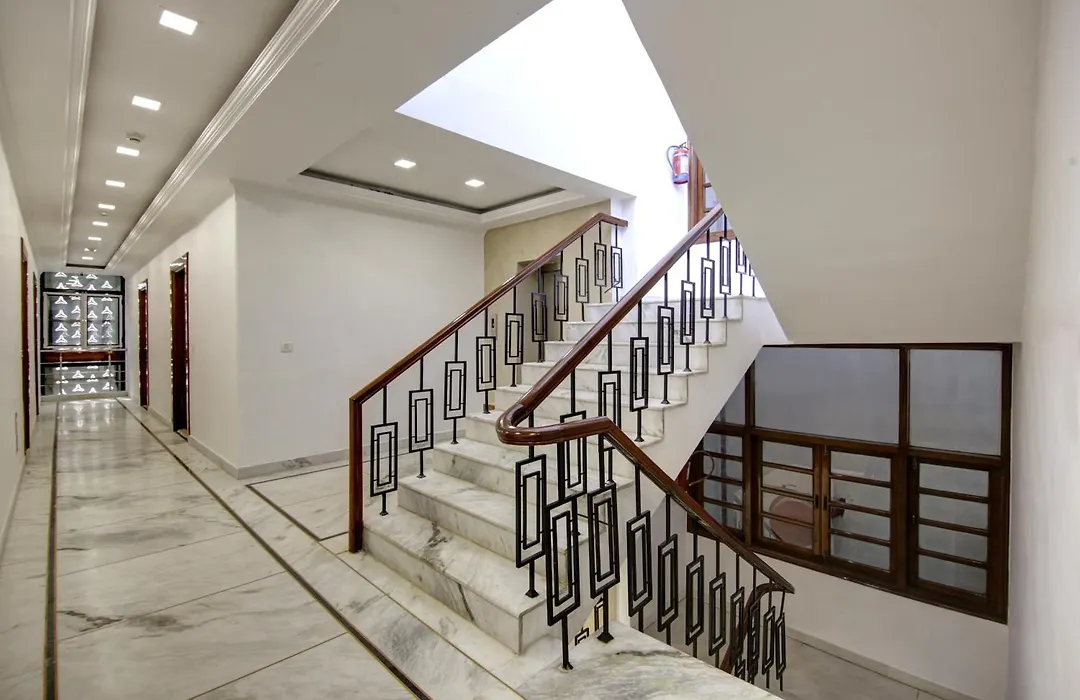 Hotel Rahul Palace By Golden Tree At Karol Bagh-1