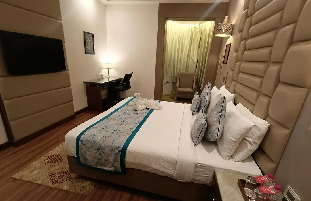 Lords Plaza Jaipur-1