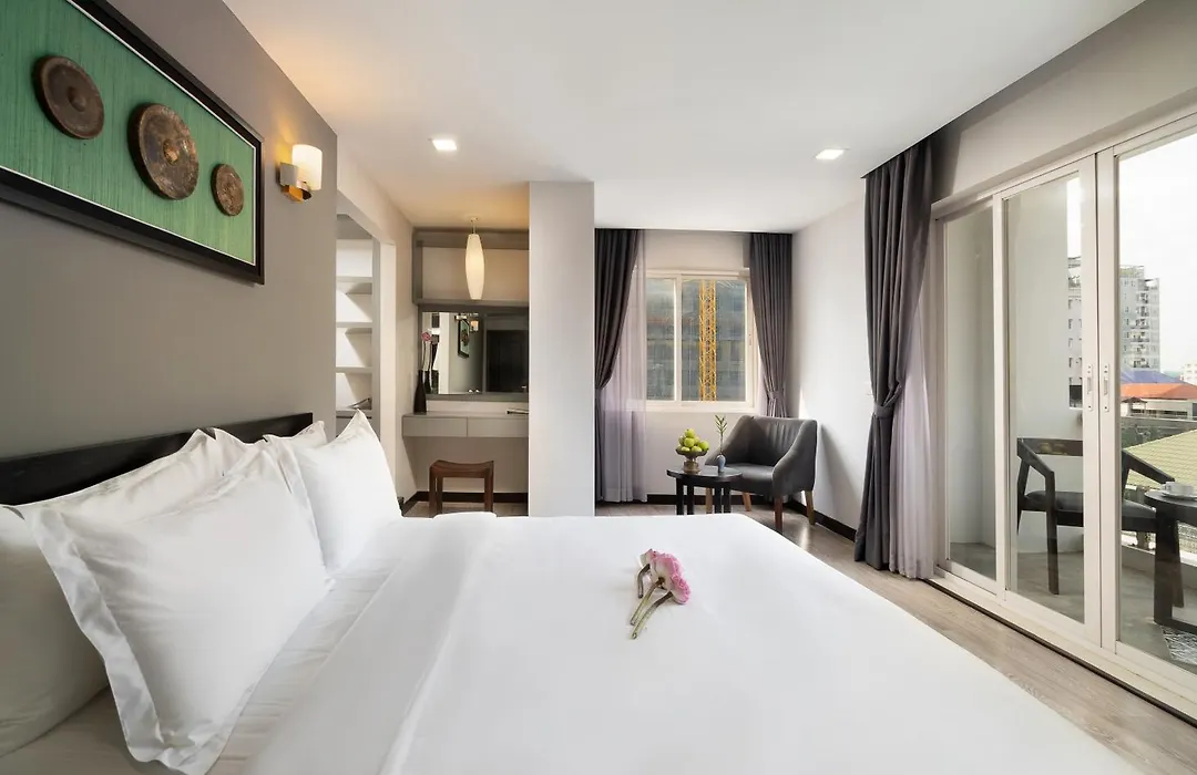 F L G Hotel-1