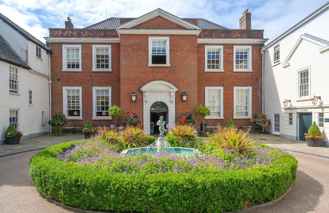 The Assembly House In Central Norwich-1