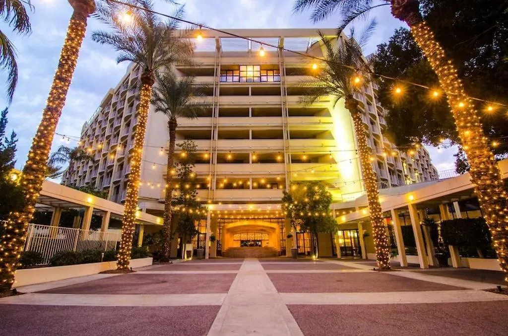 Sheraton Crescent Hotel-1