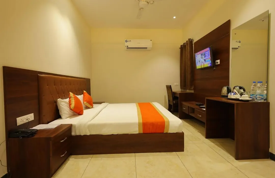 The Grand Tree Hotel-1