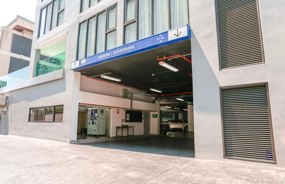 Holiday Inn Express & Suites Bangkok Central Pier By Ihg-1