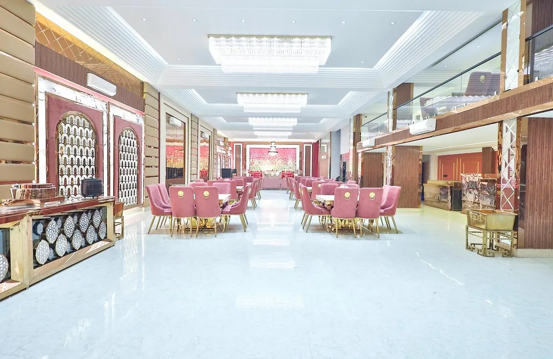 Orsom Stay Rooms With Jacuzzi Sector 53 Gurgaon-1