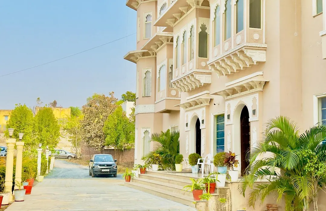 Jag Aravali Resort Udaipur By Naina Staycation - Best For Corporate Events - Family Resort - Swimming Pool - Gardens-1