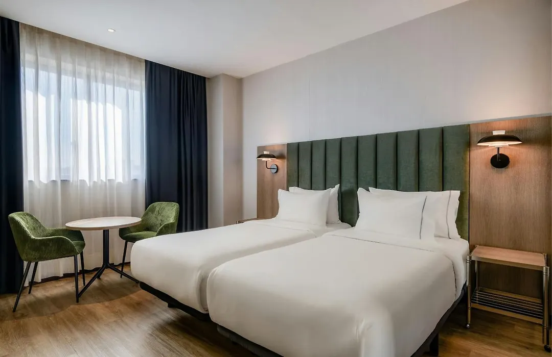 Ac Hotel Madrid Feria By Marriott-1
