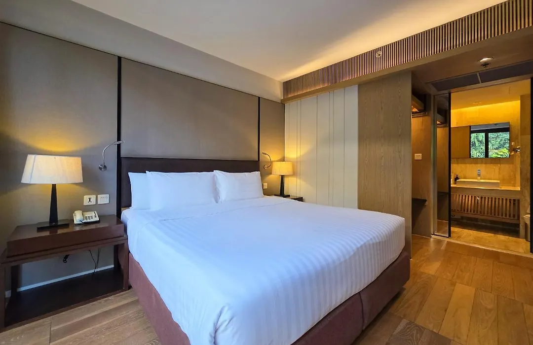 Arcadia Suites Ploenchit Bangkok-1