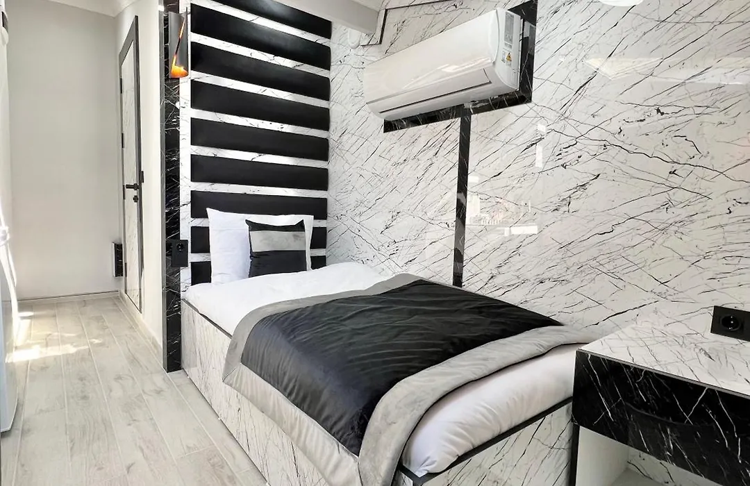 Taksim Larissa Hotel Suites-1