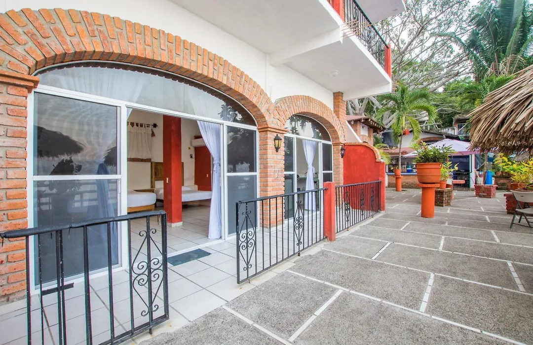 Traditional Sierra Leon Oceanfront Rooms - Adults Only-1