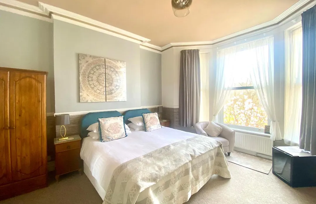 Buckingham Lodge Guest House-1