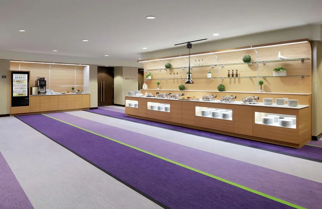Doubletree By Hilton Montreal-1