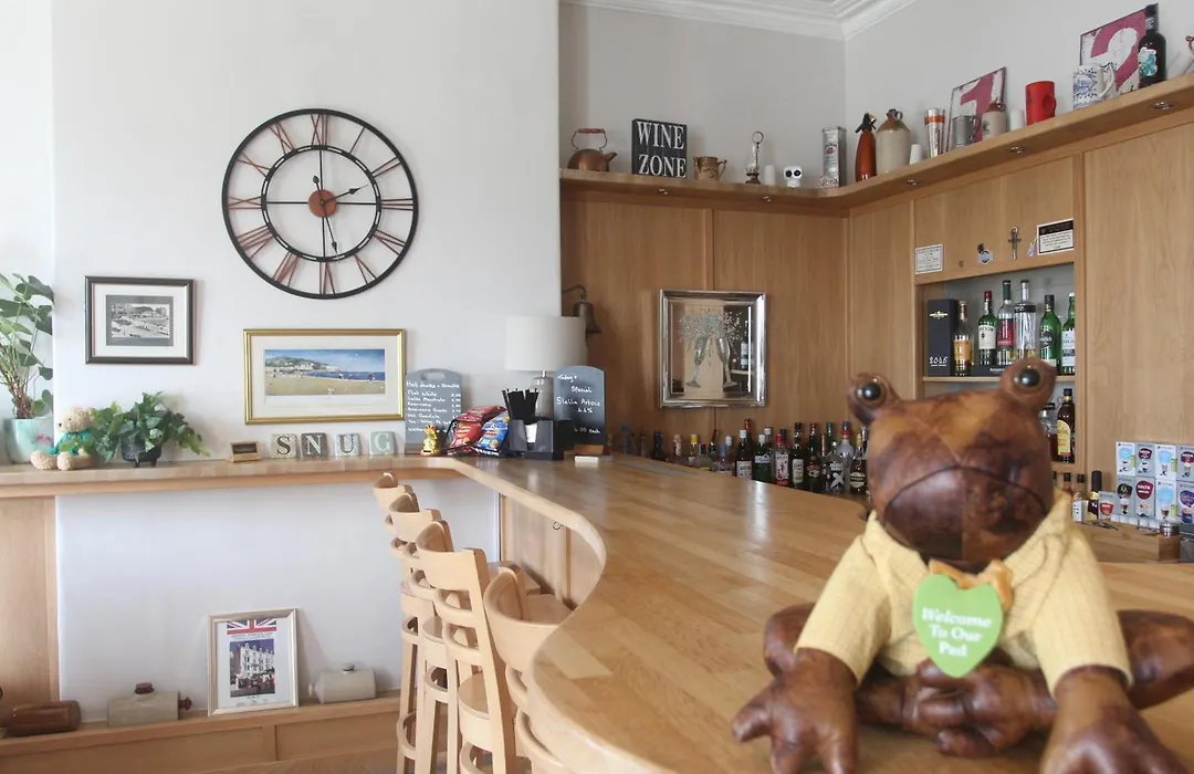 Bryn-Y-Mor Hotel (Adults Only)-1
