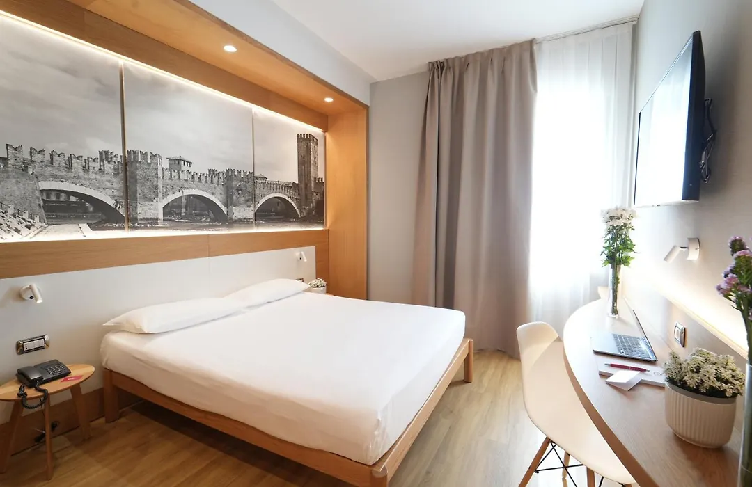 Cavallo Hotel Verona Est-1