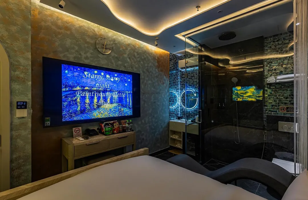 Pynt Hotel 2-1