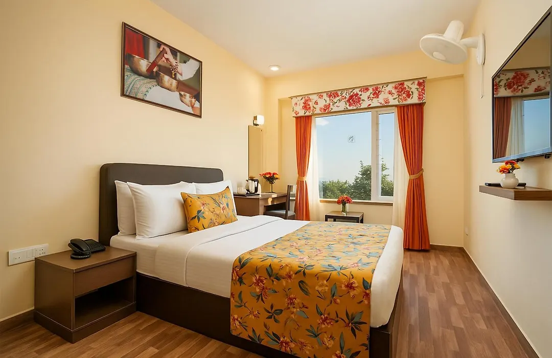 Summit Namnang Courtyard & Spa 5 Mins Walk To Mg Marg-1