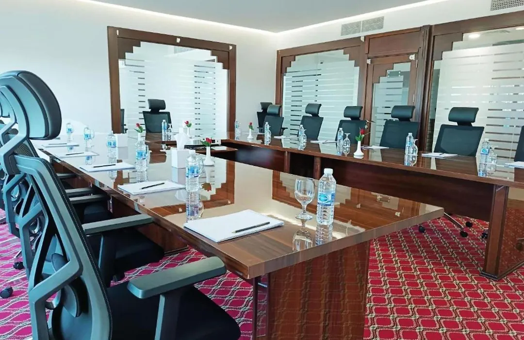 Emirates Grand Luxury Aparthotel-1
