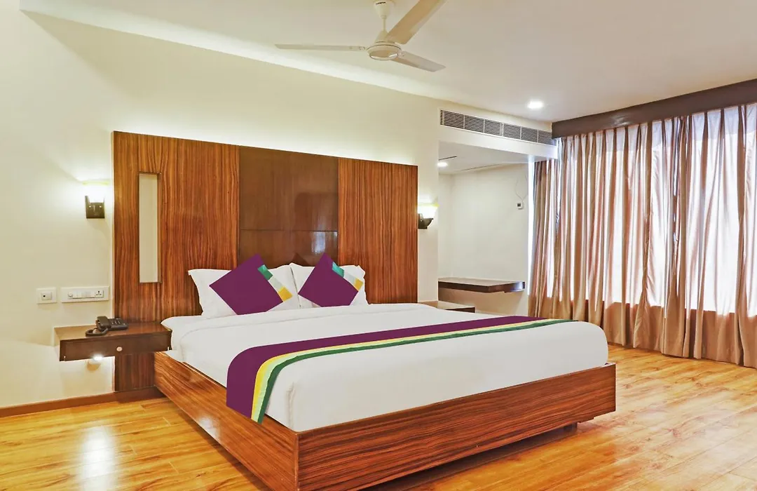 Treebo Premium Seven Lake View-1