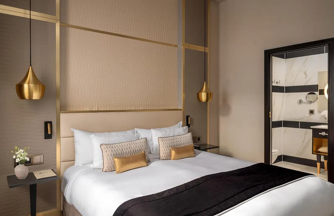 Niepce Paris, Curio Collection By Hilton-1