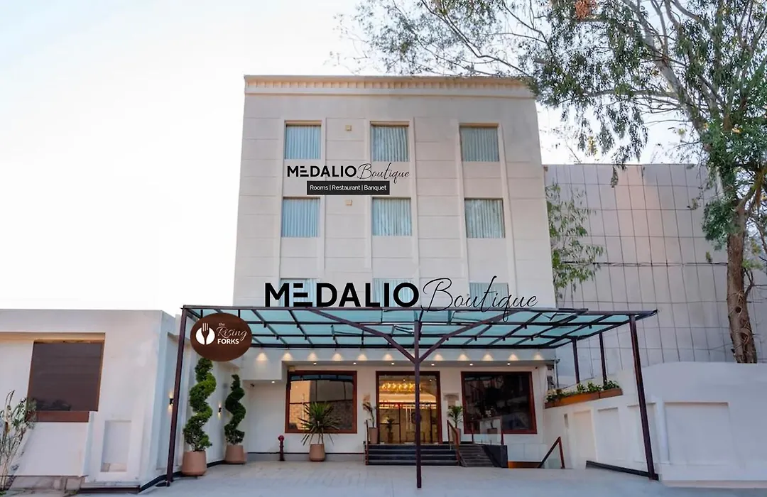 Medalio Boutique Chandigarh Zirakpur-1