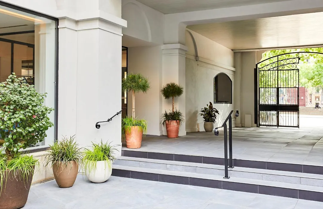 Crowne Plaza Paris - Republique By Ihg-1
