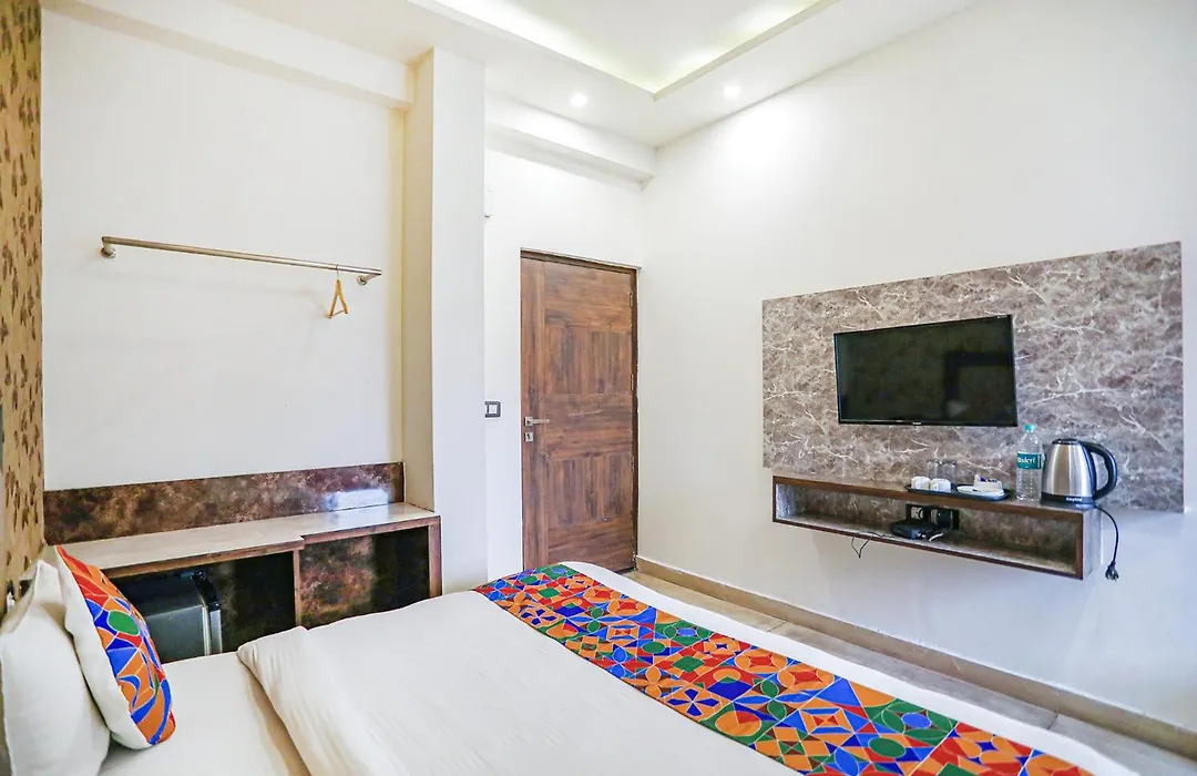 Fabhotel A&V Hospitality-1