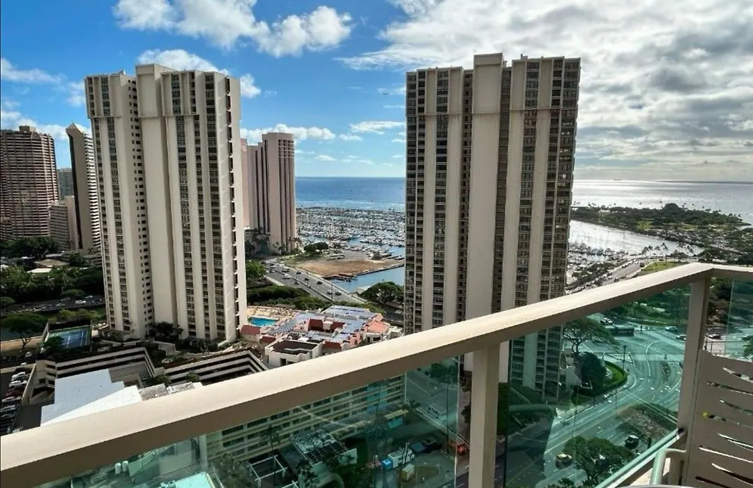 Ala Moana Hotel By Final Form-1