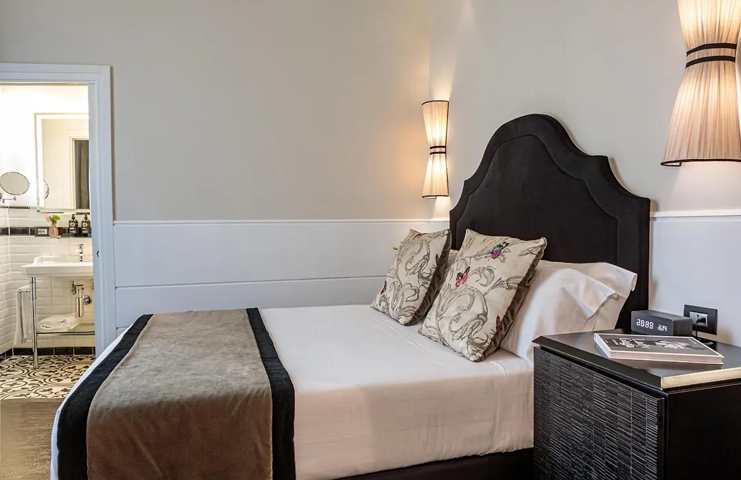 The Independent Suites-1