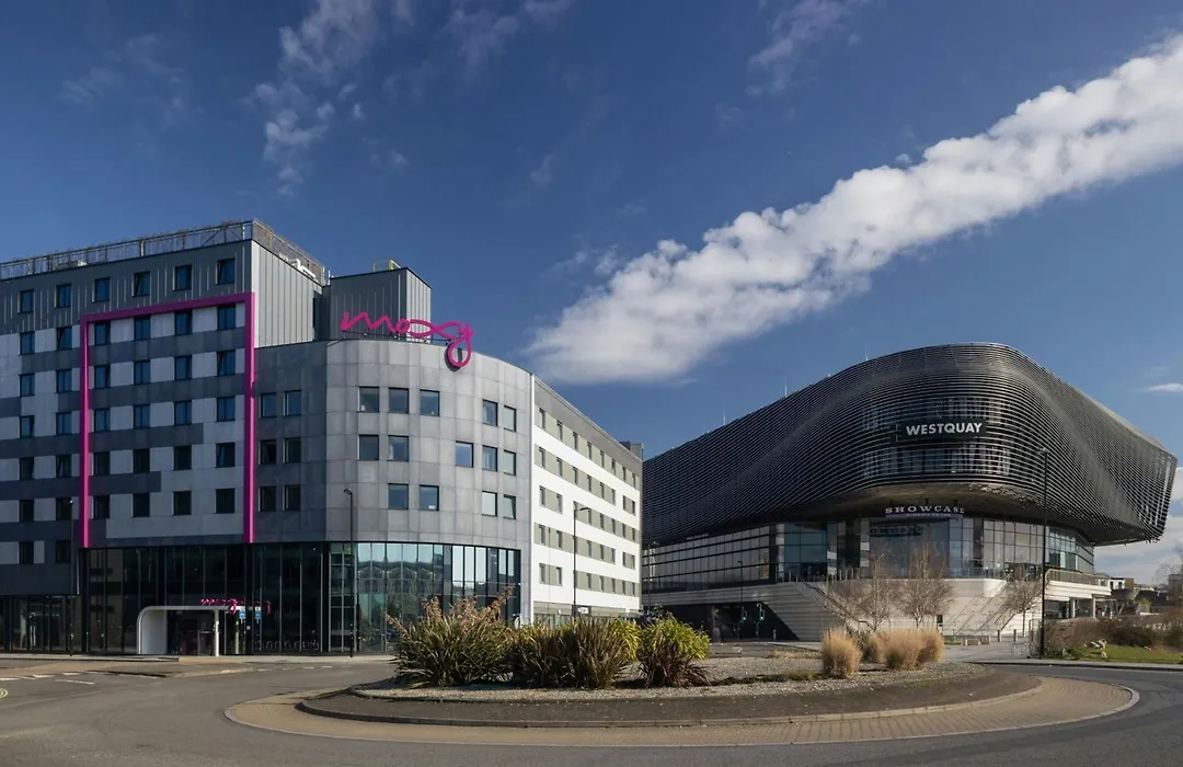Moxy Southampton-1