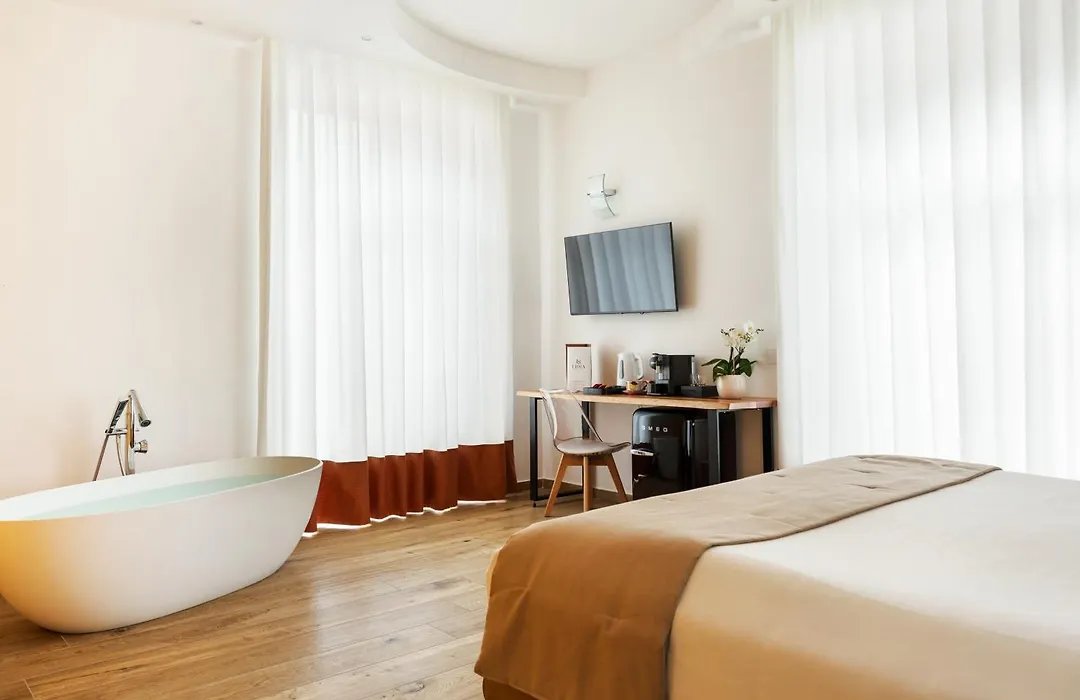 Yourhome - Lidia Rooms & Suites-1