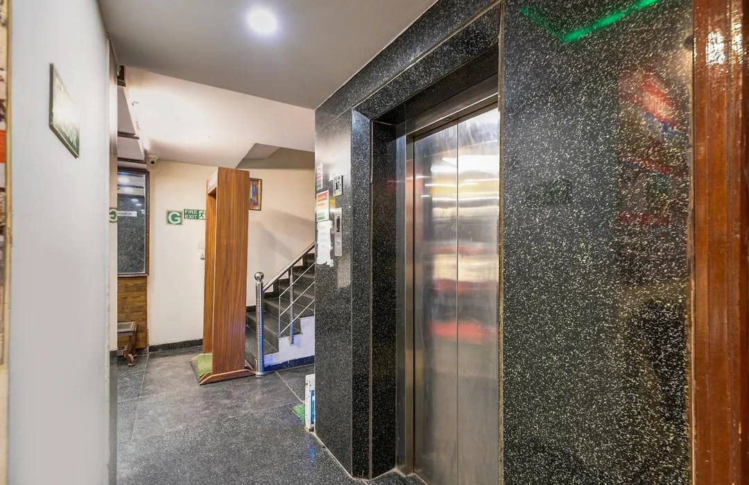 Hotel Coral Plaza - Near Connaught Place-1