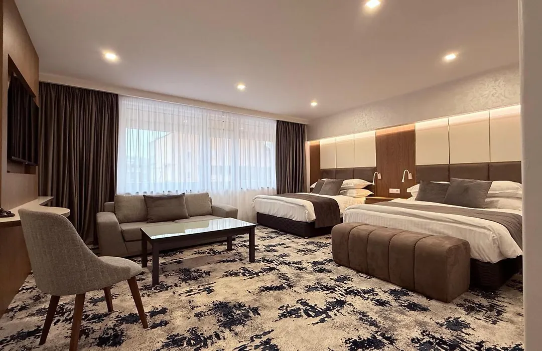 Erebuni Hotel Yerevan-1