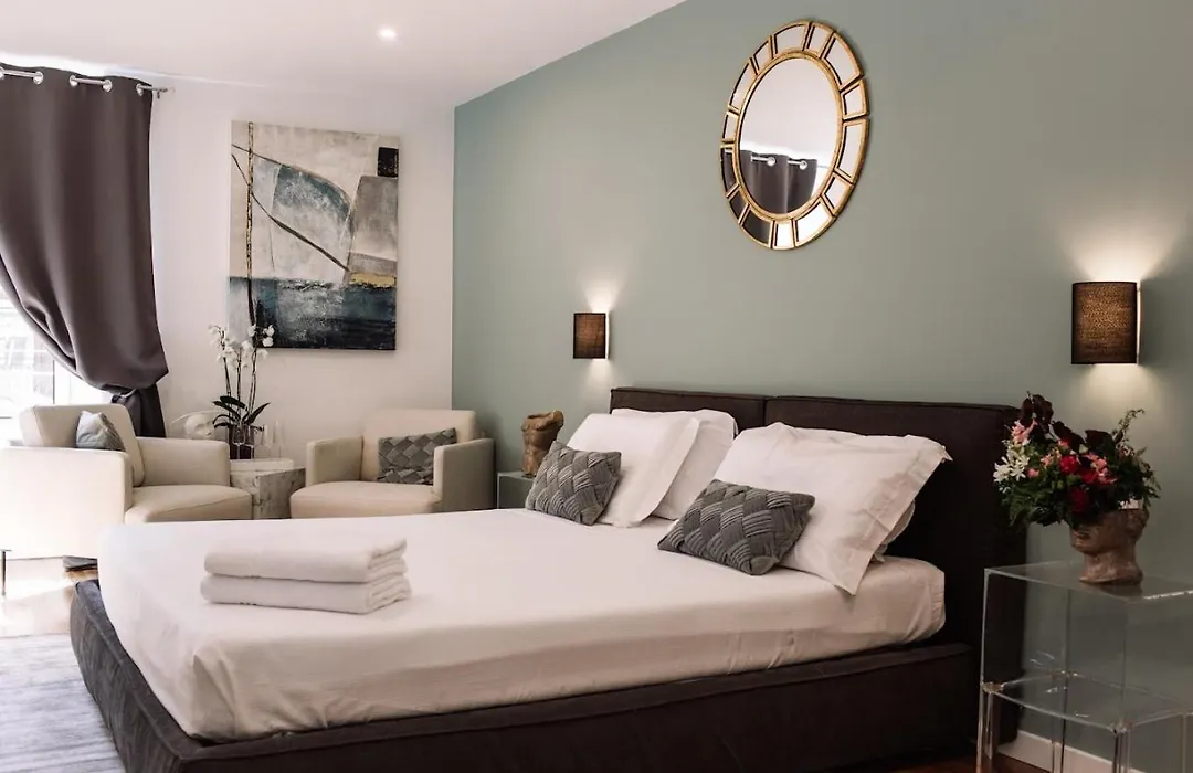 Fellini Design Suites-1