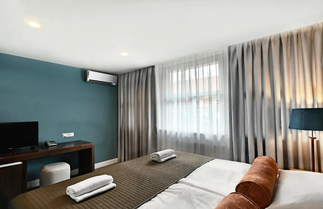 The Hotel Fitzgerald-1