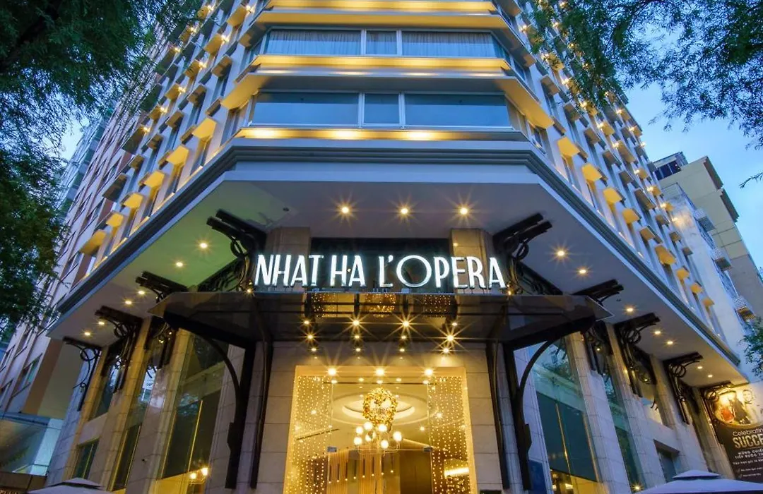 Nhat Ha L'Opera Hotel-1