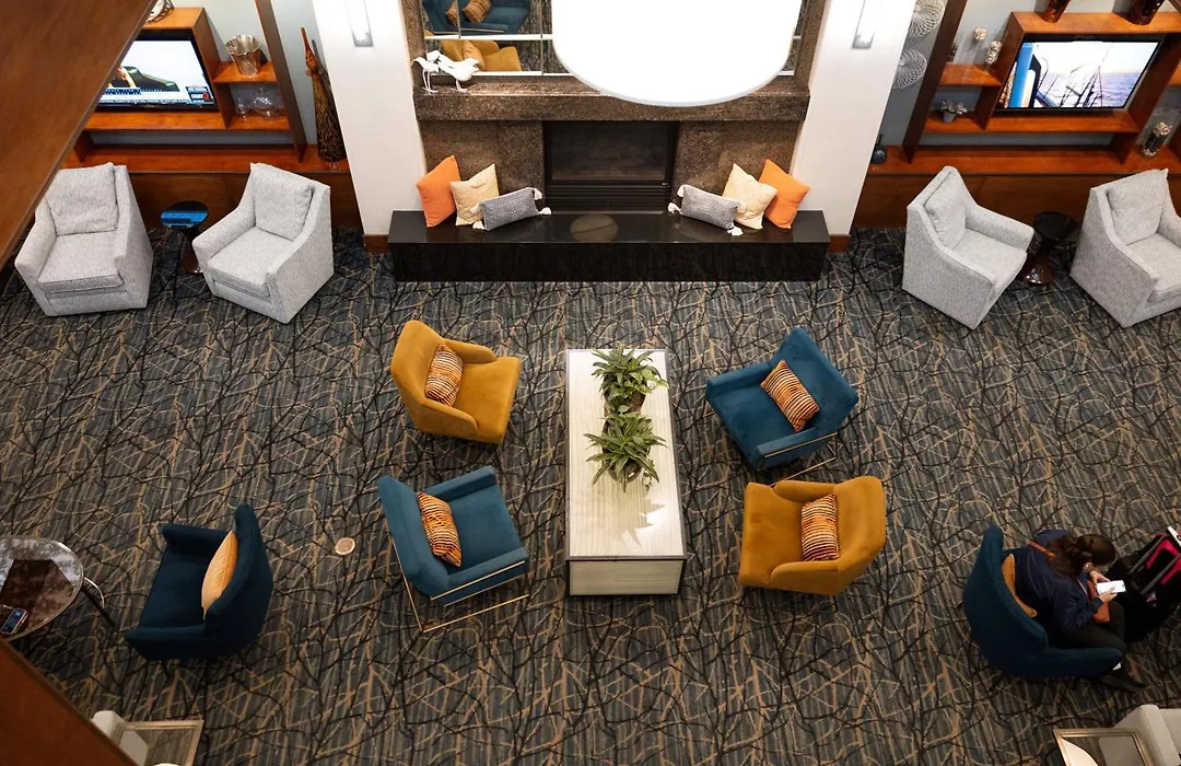 Hilton Knoxville-1