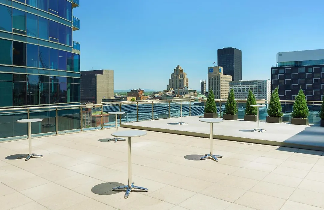 Courtyard Par Marriott Montreal Centre-Ville-1
