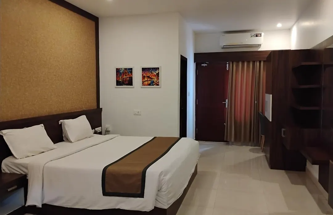 Hotel Emperor-1