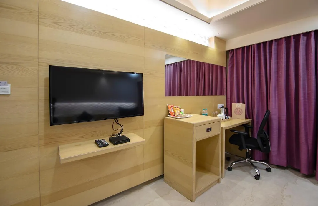 Zion - A Luxurious Hotel-1