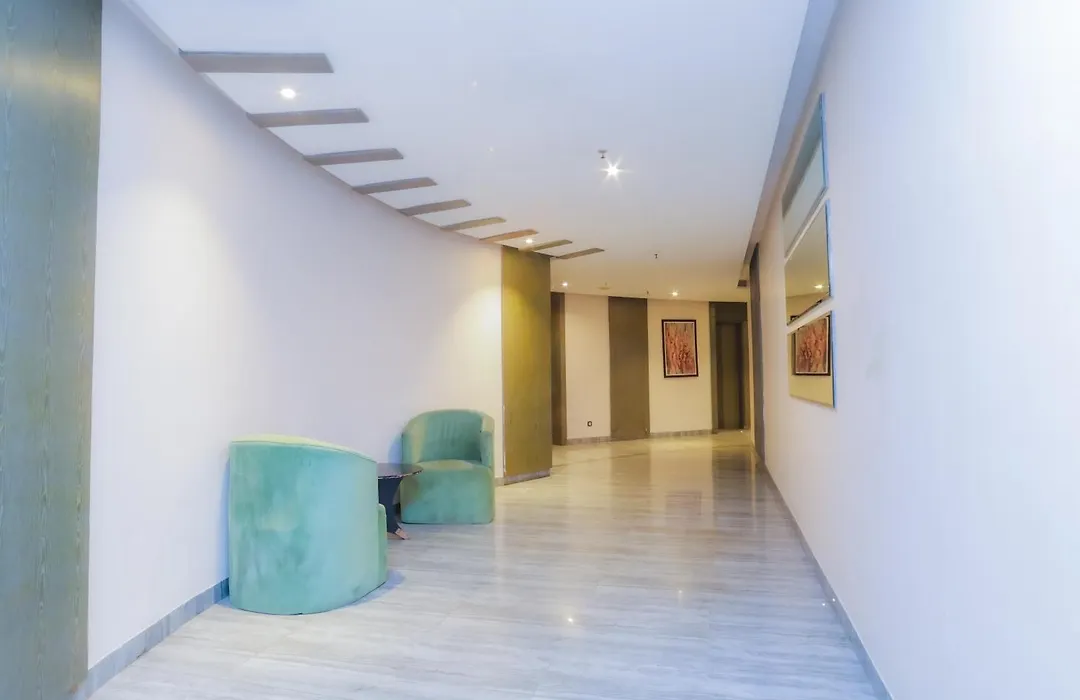 Hotel Livbox At Supernova-1