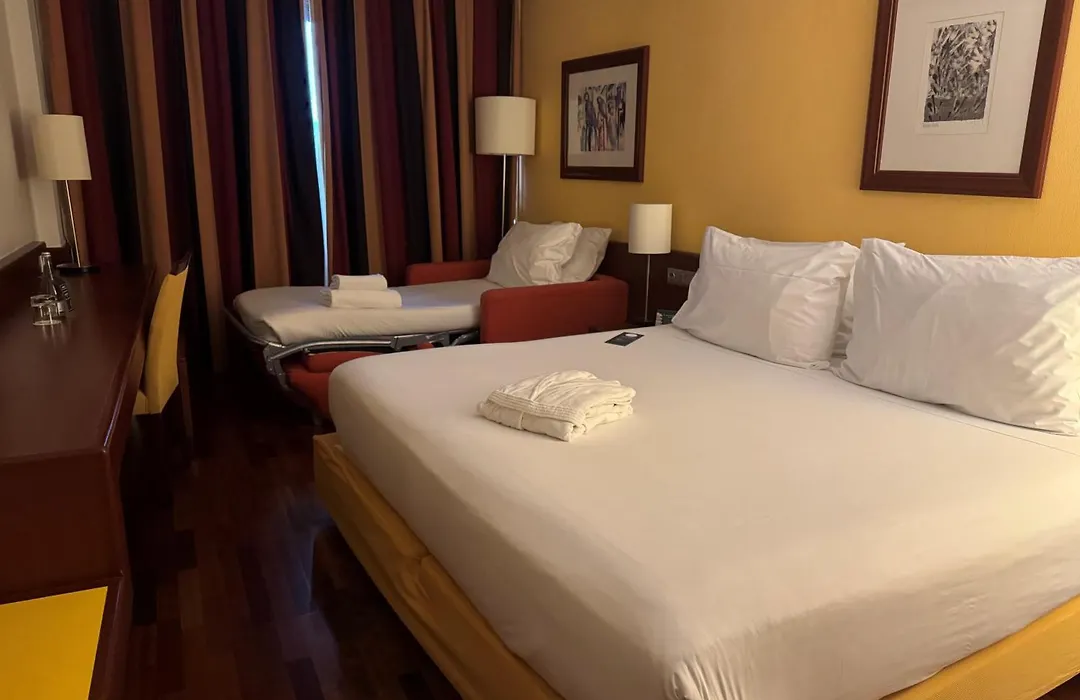 Holiday Inn Lisbon-Continental By Ihg-1