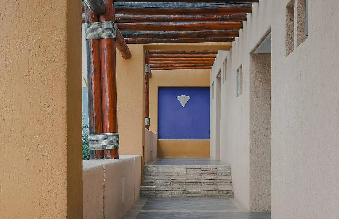 Hotel Los Patios-1