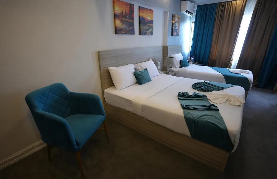 Mar Charbel Hotel Cairo-1