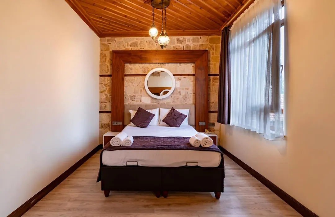 Bacchus Pension-1